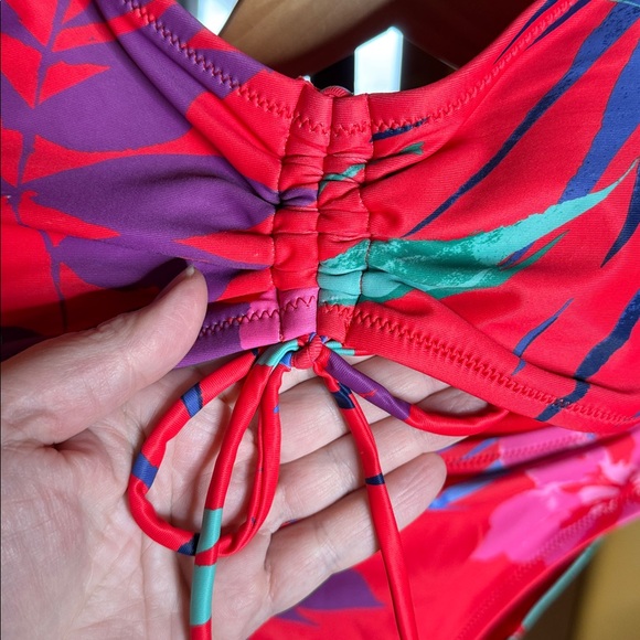 NWT Jessica Simpson Pepper Multi Tropical Bikini Set Size Small 2-Piece - Picture 9 of 13